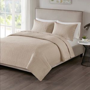 510 Design Otto Full/Queen 3 Piece
Coverlet Set